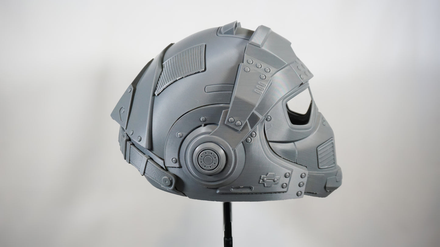 Benjamin Carmine Helmet DIY Kit