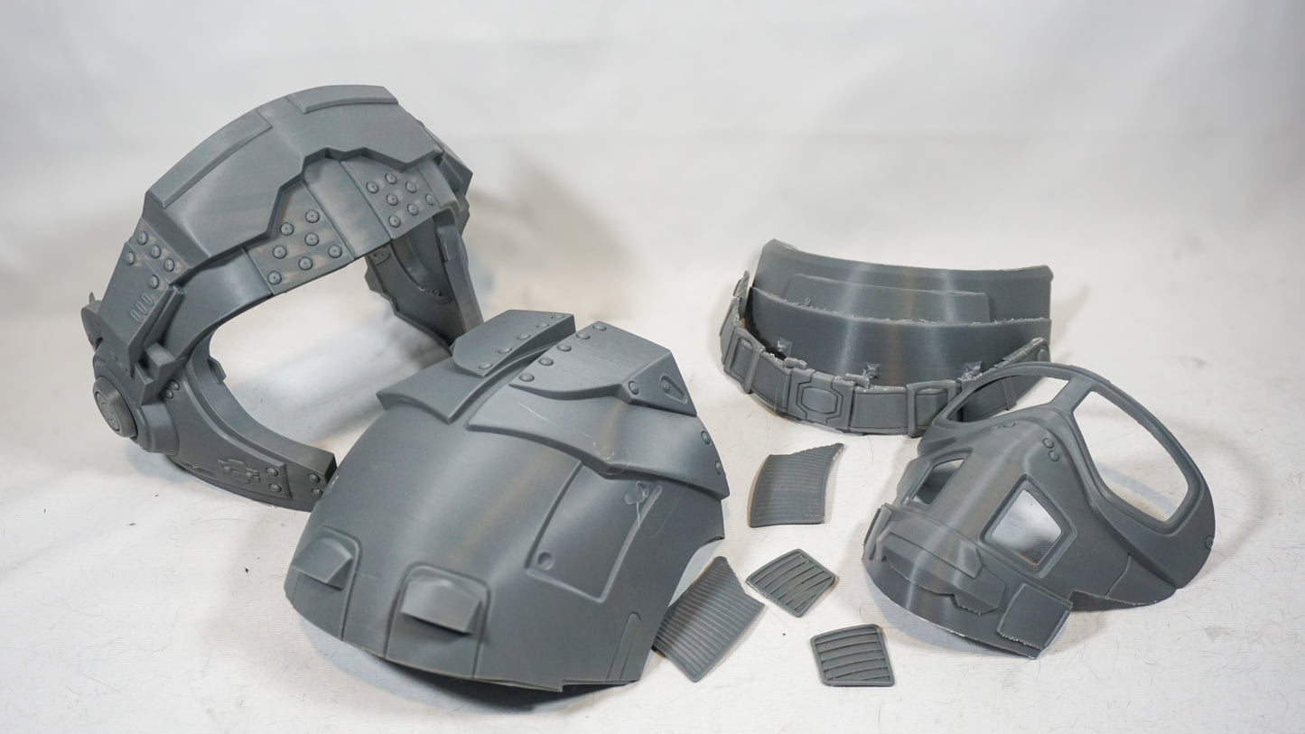 Benjamin Carmine Helmet DIY Kit